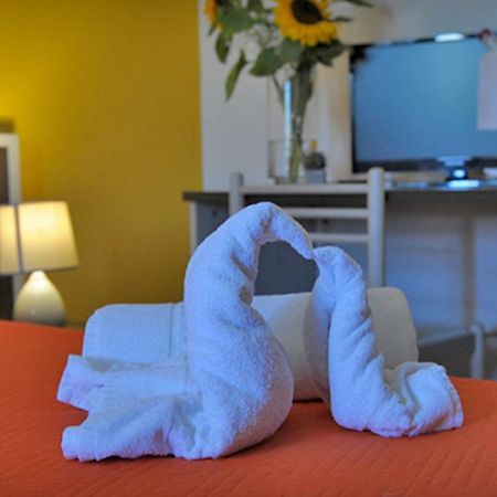 Hotel Marina บาเดซี ภายนอก รูปภาพ